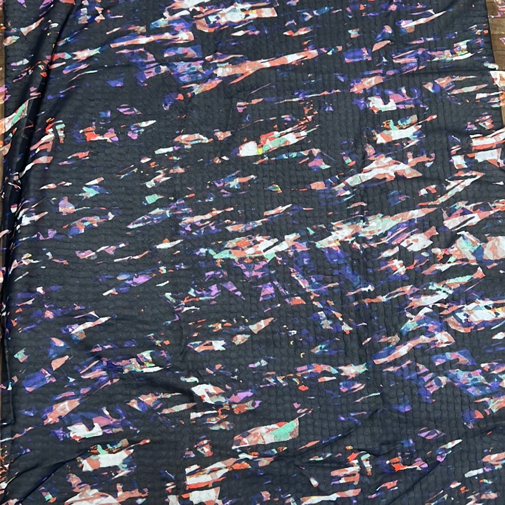 Beautiful scarf  33” x 35”